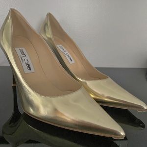 JIMMY CHOO Brand New Gold stiletto